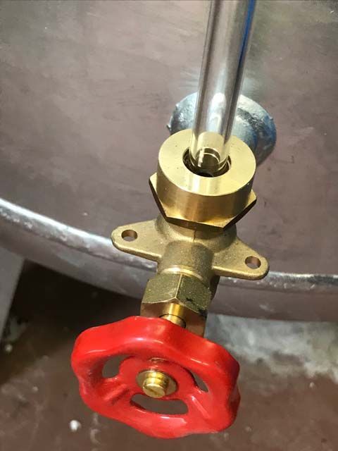 Installation Druckwasserkessel